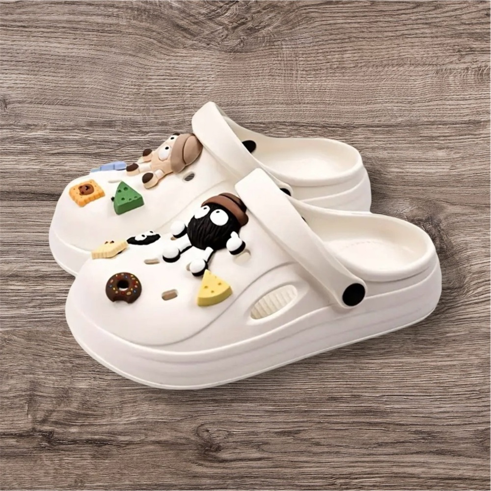 Brand New Clogs & Mules